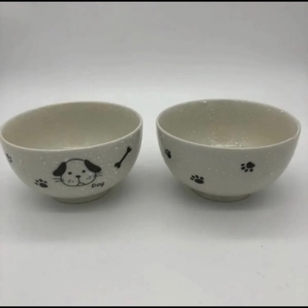 3 for $9 | NWOT T.J. Maxx Black White Pebbled Texture Ceramic Dog Food Bowls - Picture 2 of 10